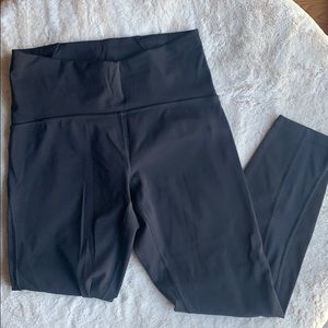 Lululemon High Rise Crop legging with mesh panel